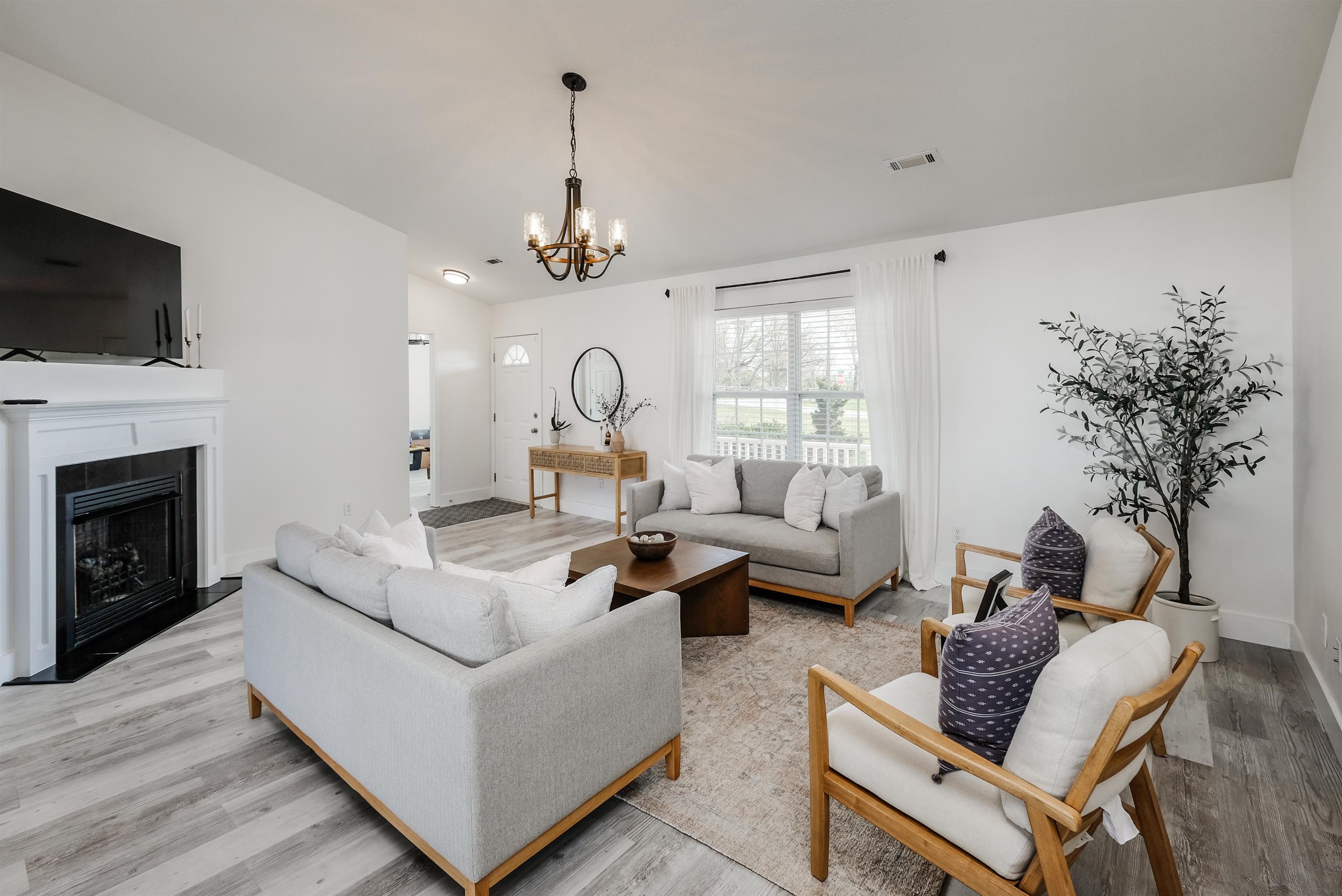 103 Inman Road Inman, SC 29349 - Photo 4 of 20