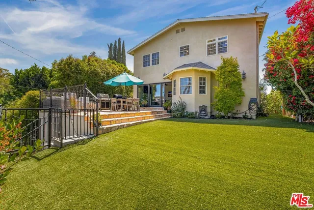 $1,998,000 | 3942 Glenridge Drive, Sherman Oaks, CA 91423