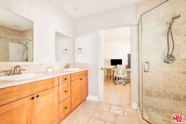 $1,998,000 | 3942 Glenridge Drive, Sherman Oaks, CA 91423