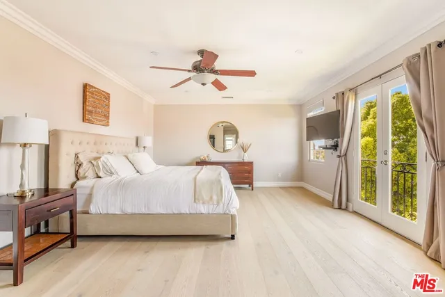 $1,998,000 | 3942 Glenridge Drive, Sherman Oaks, CA 91423