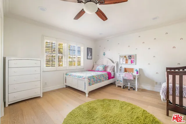 $1,998,000 | 3942 Glenridge Drive, Sherman Oaks, CA 91423