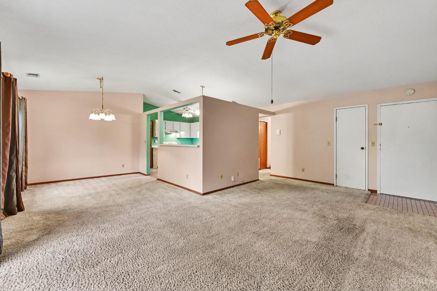 5354 Werk Road, Unit 8 Cincinnati, OH 45248 - Photo 2 of 27 Gallery Image 2
