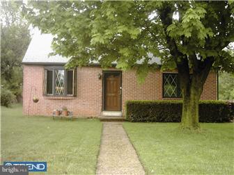 2637 Southampton Road Philadelphia, PA 19116 - Photo 1 of 12 Exterior Front