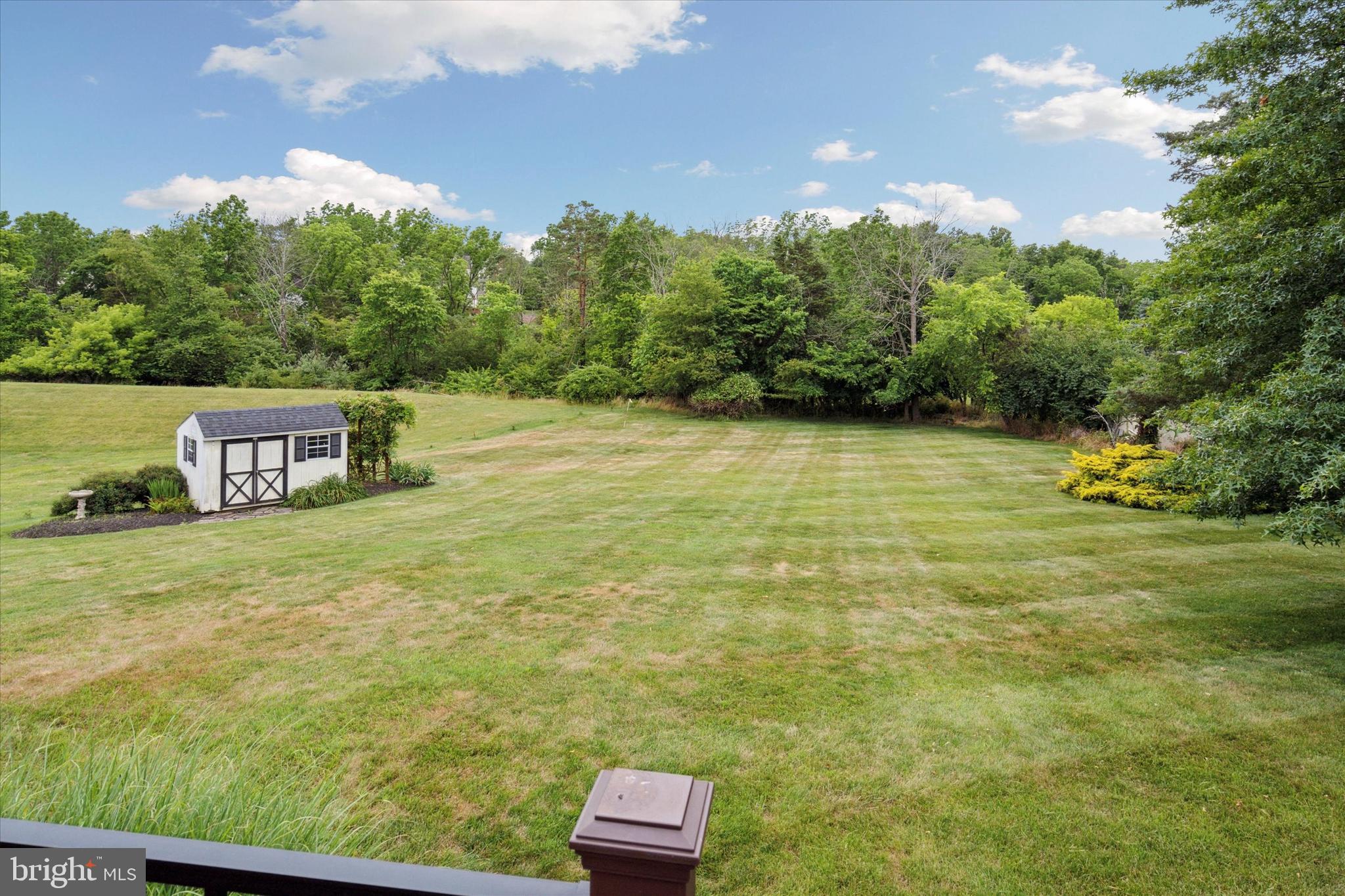402 Sunny Ridge Road Gilbertsville, PA 19525 - Photo 6 of 52 Gallery Image 6