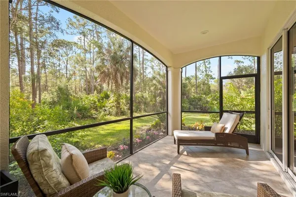 $1,250,000 | 2886 Castillo Court, Unit 101, Naples, FL 34109
