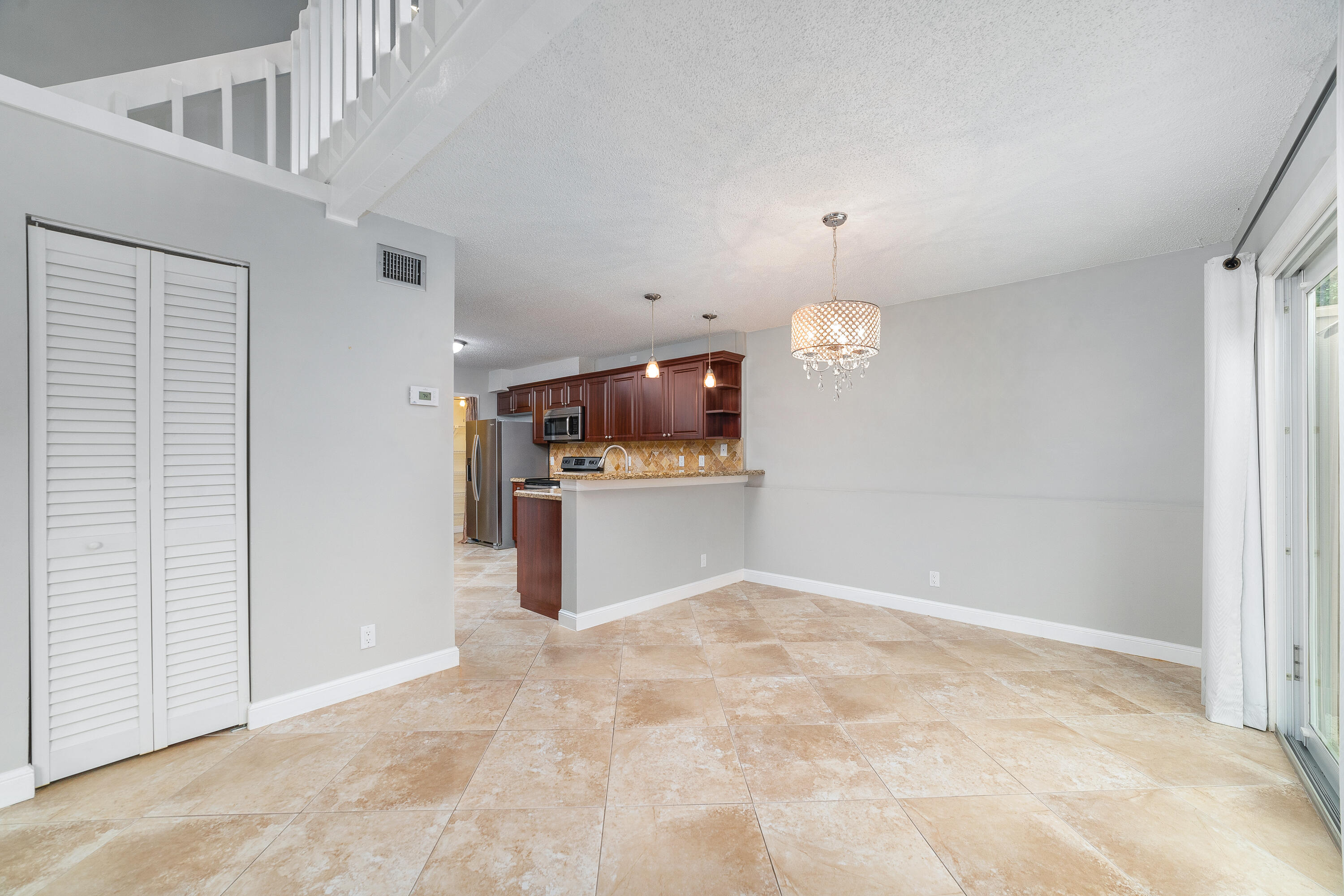 333 Maplecrest Circle Jupiter, FL 33458 - Photo 8 of 44 _DSC0011