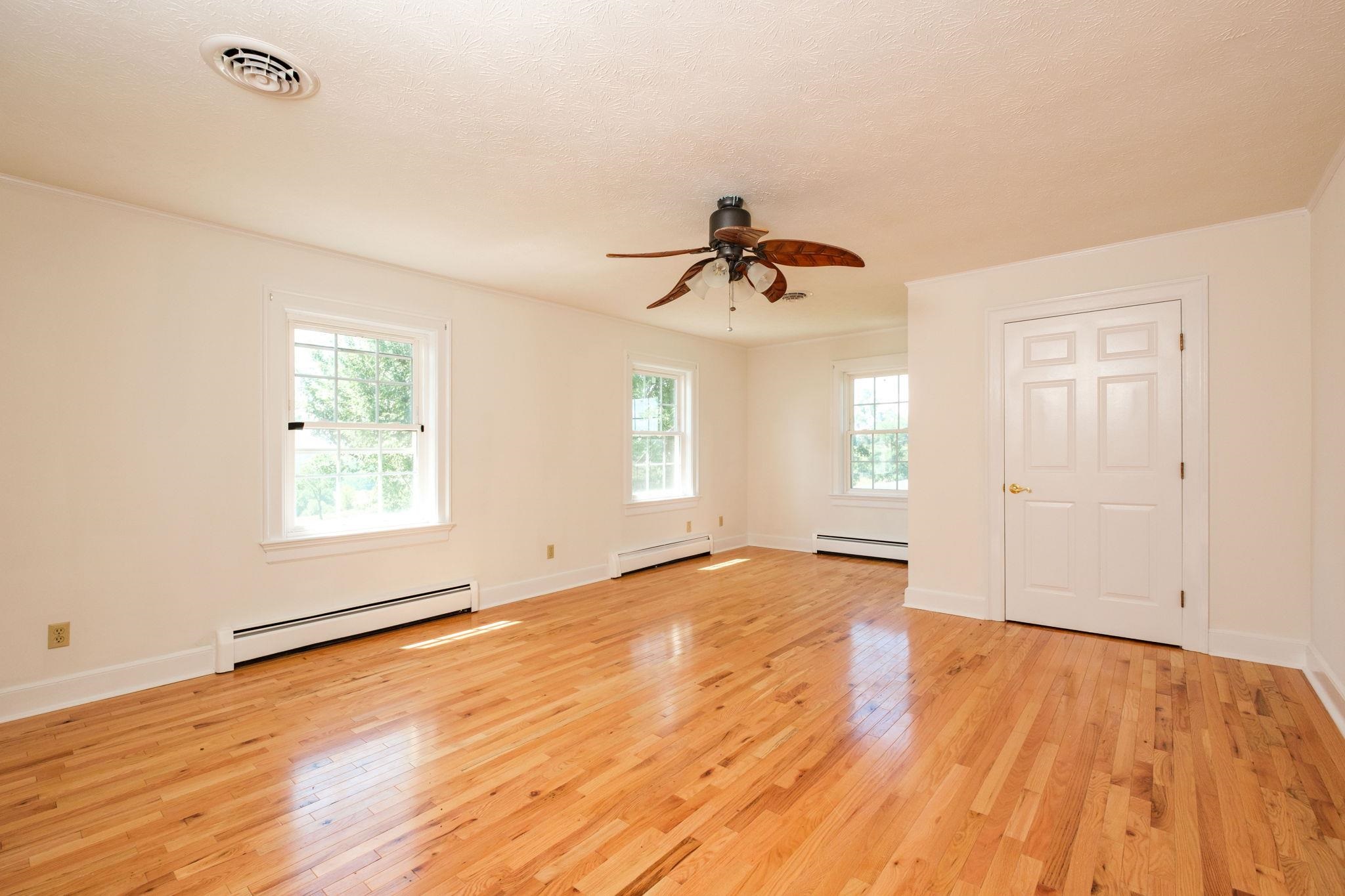 1370 Middlebrook Road Staunton, VA 24401 - Photo 25 of 58