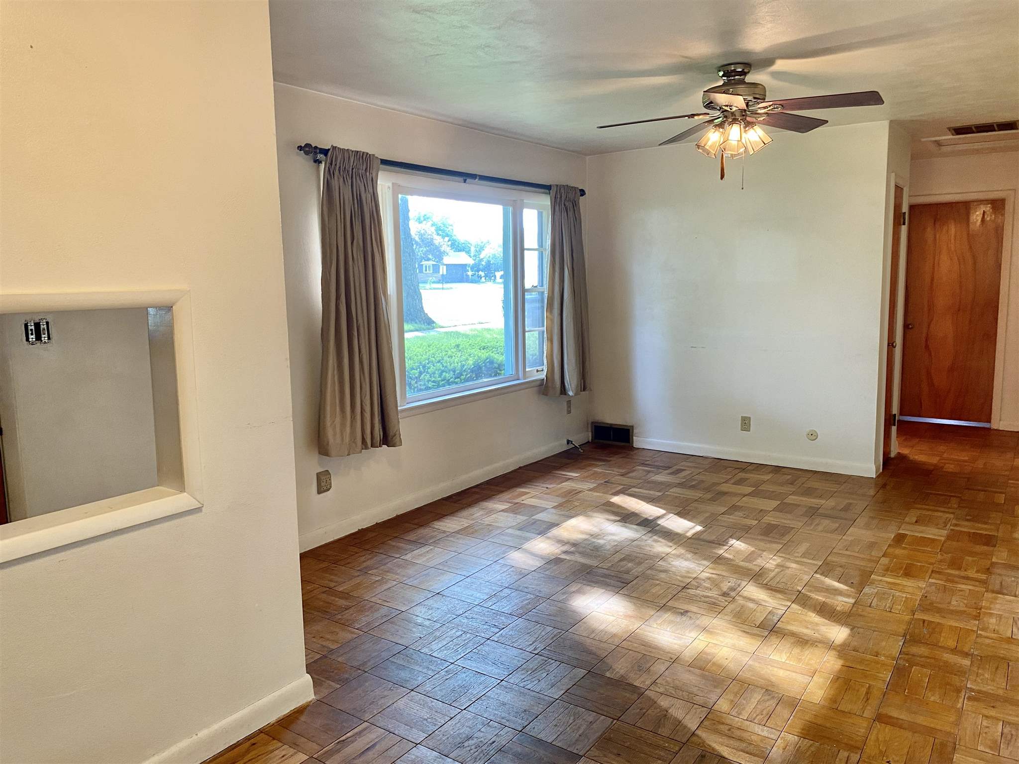 1606 Sunset Drive Rochester, IN 46975 - Photo 9 of 18