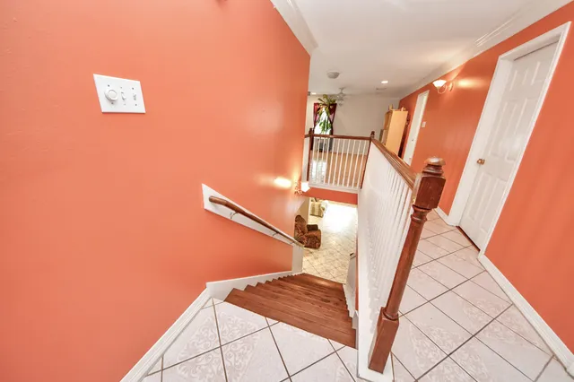 $575,000 | 11023 Maize Lane, Houston, TX 77041