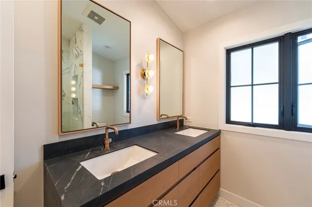 $5,500 | 1204 Pecan Avenue, Huntington Beach, CA 92648