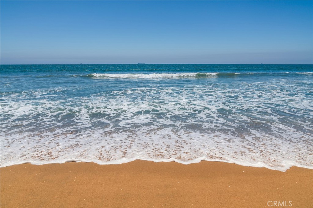 1204 Pecan Avenue Huntington Beach, CA 92648 - Photo 27 of 28