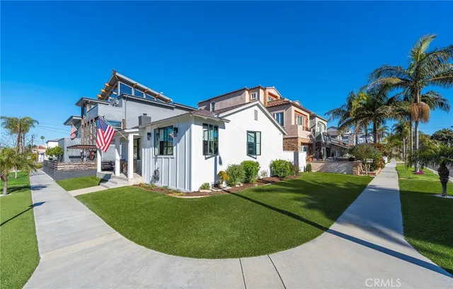 $5,500 | 1204 Pecan Avenue, Huntington Beach, CA 92648