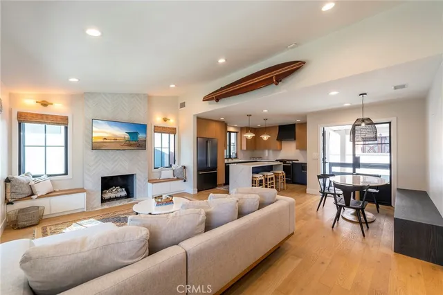 $5,500 | 1204 Pecan Avenue, Huntington Beach, CA 92648