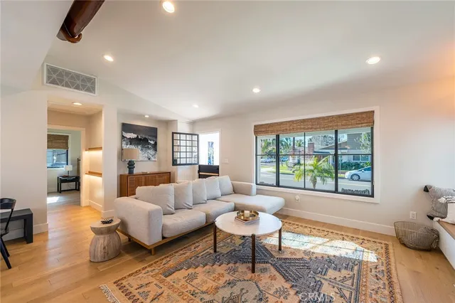 $5,500 | 1204 Pecan Avenue, Huntington Beach, CA 92648