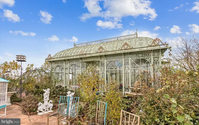 a view of a building