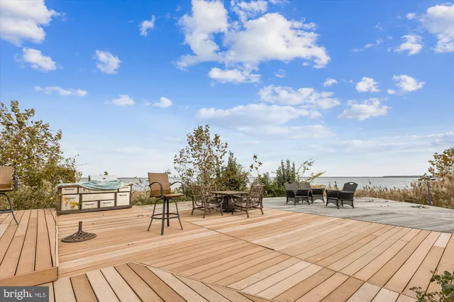 a view of a terrace with seating space