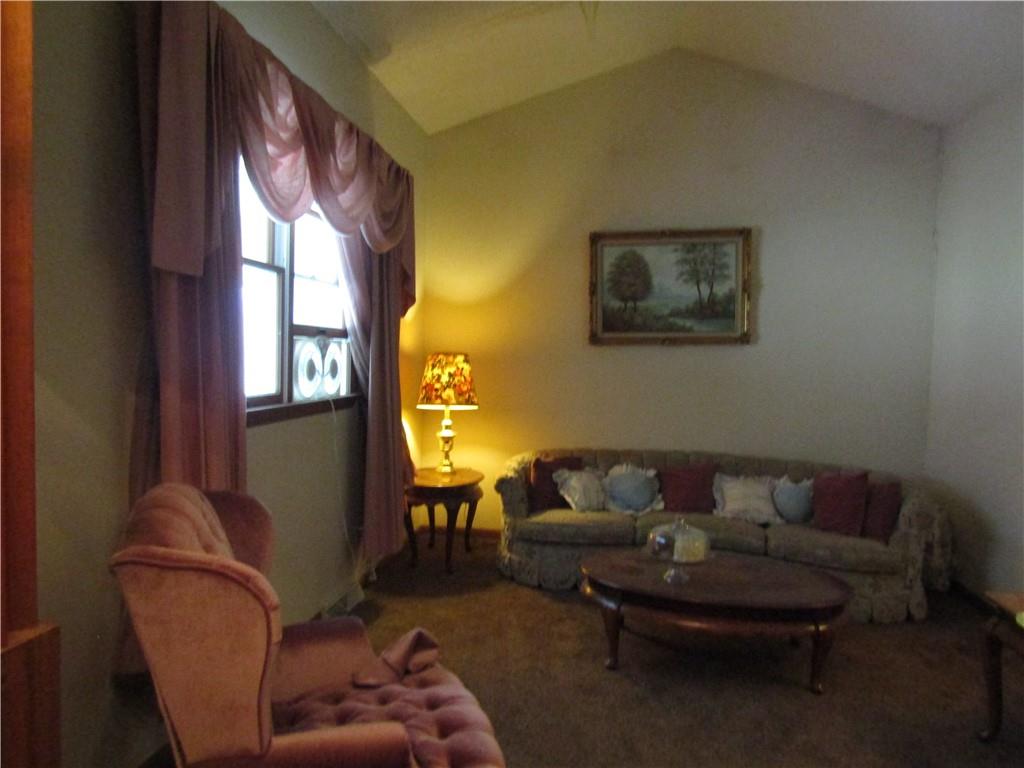 207 Morley Road Dilliner, PA 15327 - Photo 6 of 22 living room