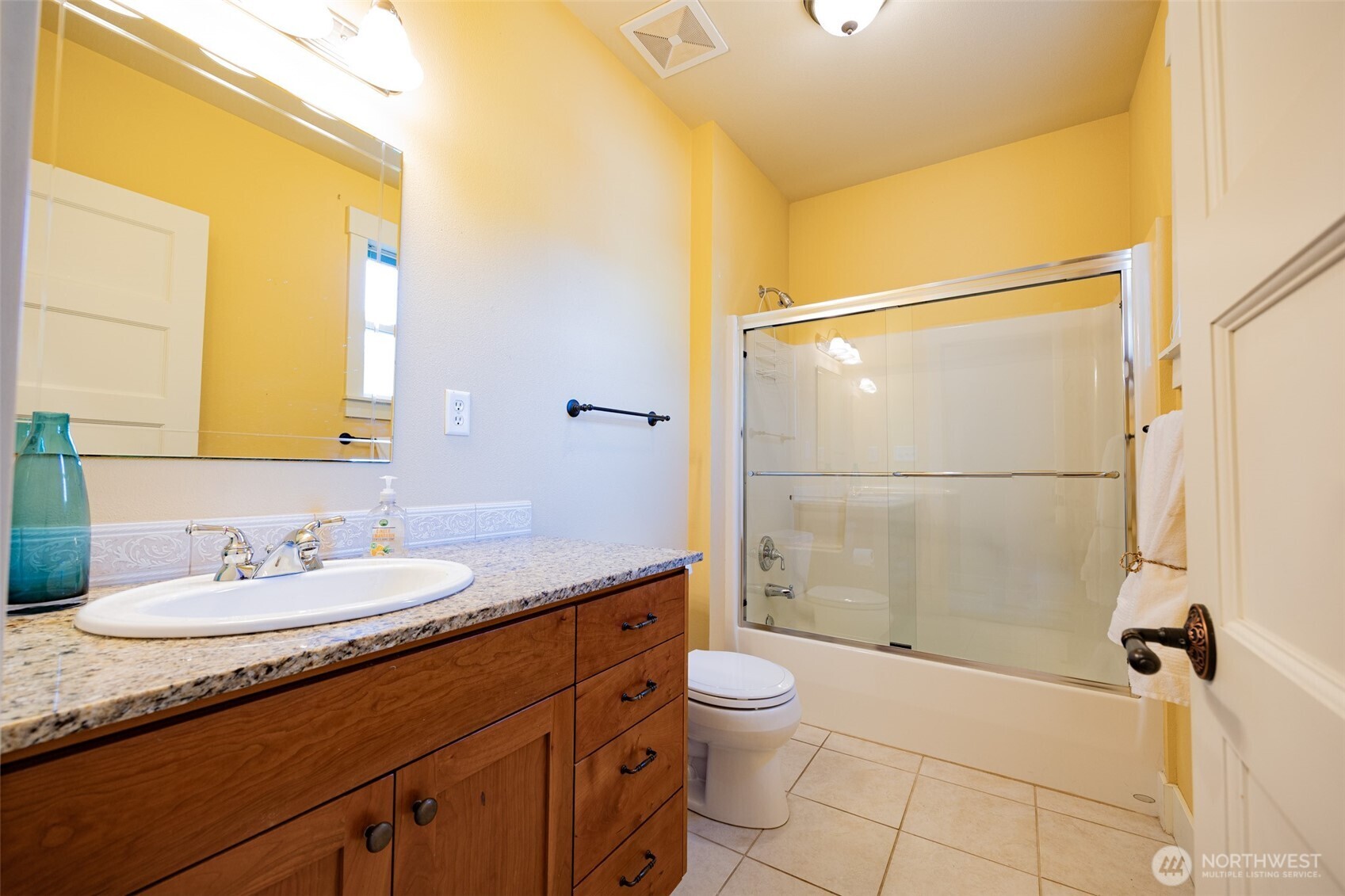 805 11th Street Bellingham, WA 98225 - Photo 25 of 35