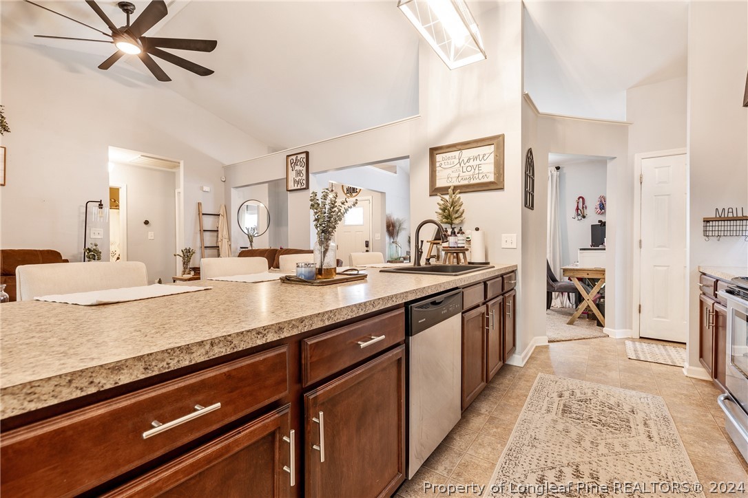 1016 Phillipi Church Road Raeford, NC 28376 - Photo 13 of 38 Gallery Image 13