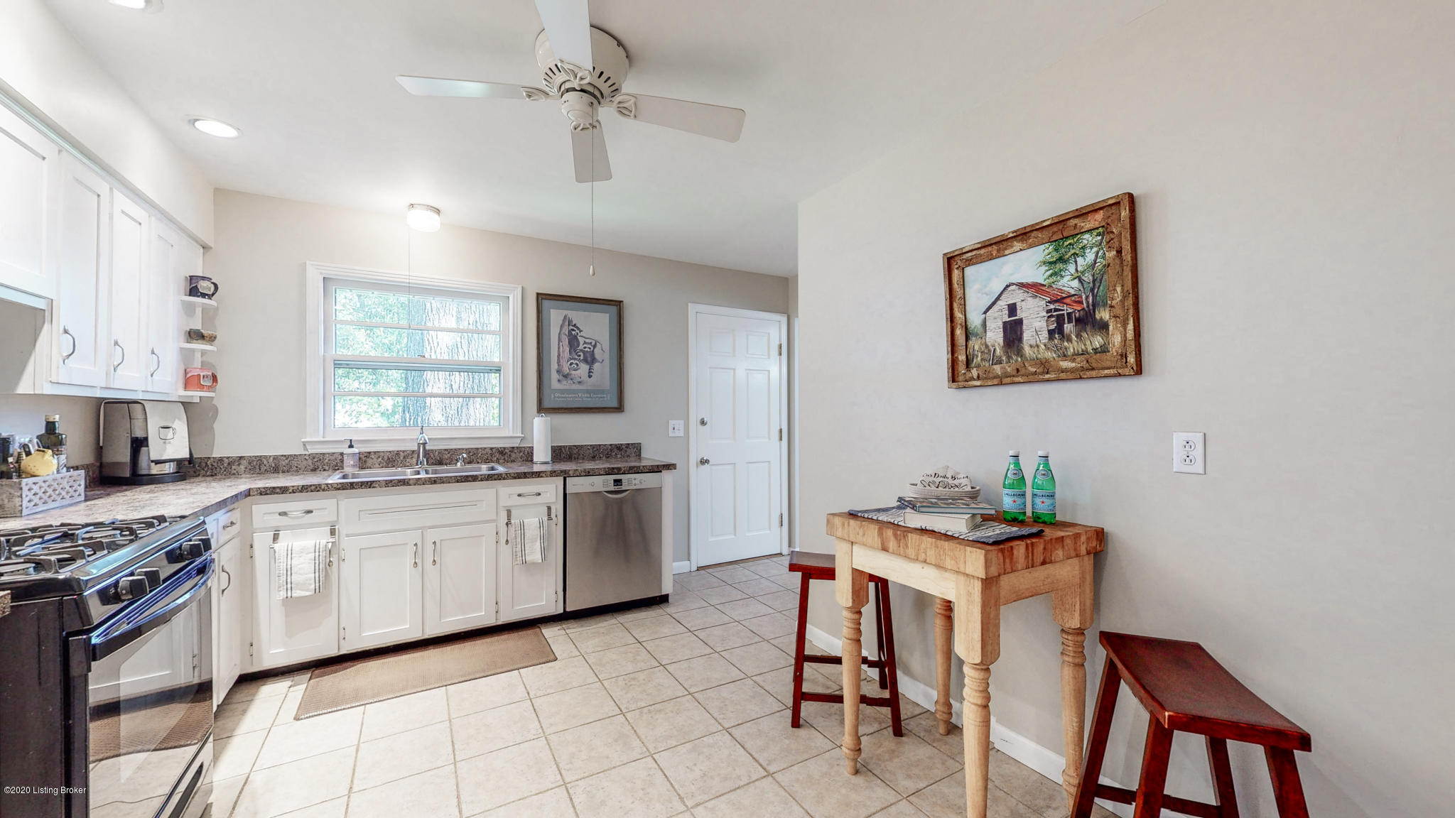 4608 Tween Road Louisville, KY 40207 - Photo 7 of 21 4608 Tween Rd Louisville KY 40207 (9 of
