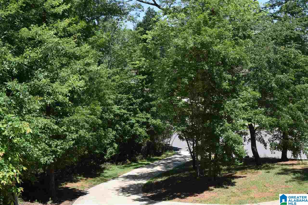 2 Westbrook Drive Hayden, AL 35079 - Photo 3 of 22