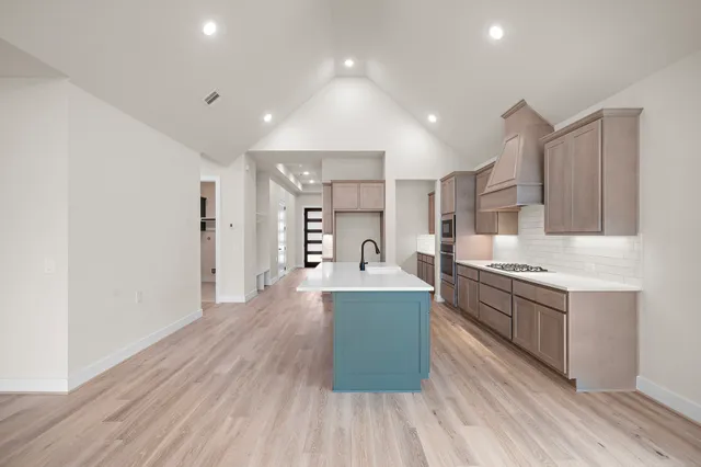 $504,892 | 9975 Monarch Lndg Cove, Willis, TX 77318