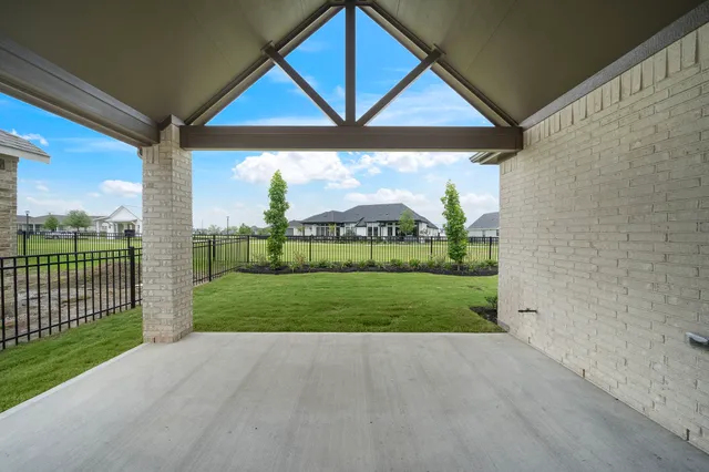 $504,892 | 9975 Monarch Lndg Cove, Willis, TX 77318