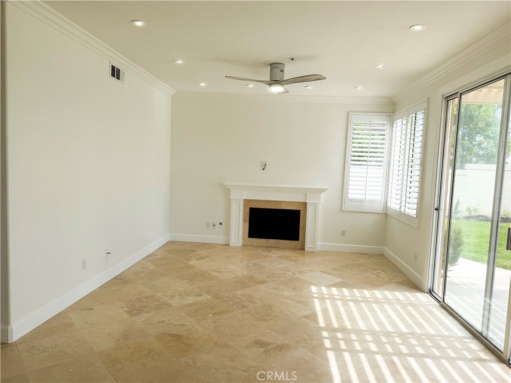 15 Field Point Rancho Santa Margarita, CA 92679 - Photo 6 of 34