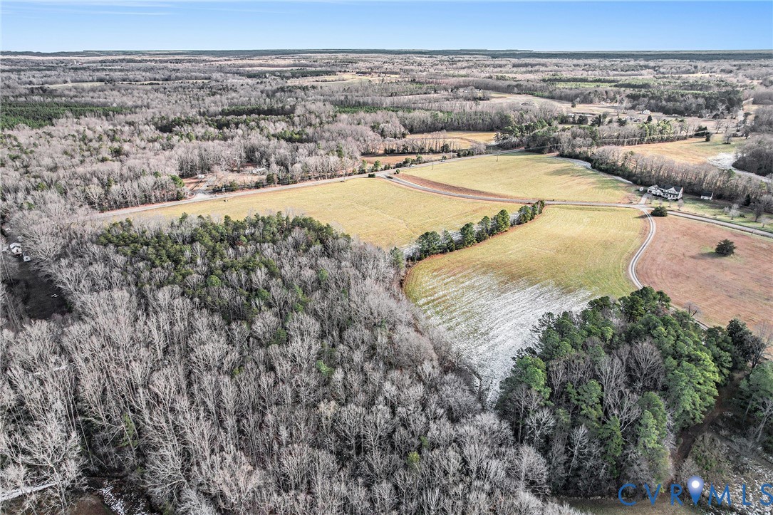 15317 Devonwood Road Montpelier, VA 23192 - Photo 3 of 39