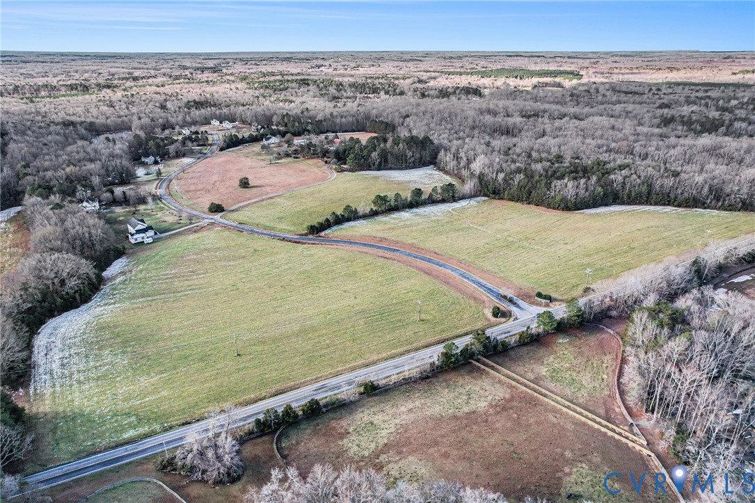 15317 Devonwood Road Montpelier, VA 23192 - Photo 4 of 39