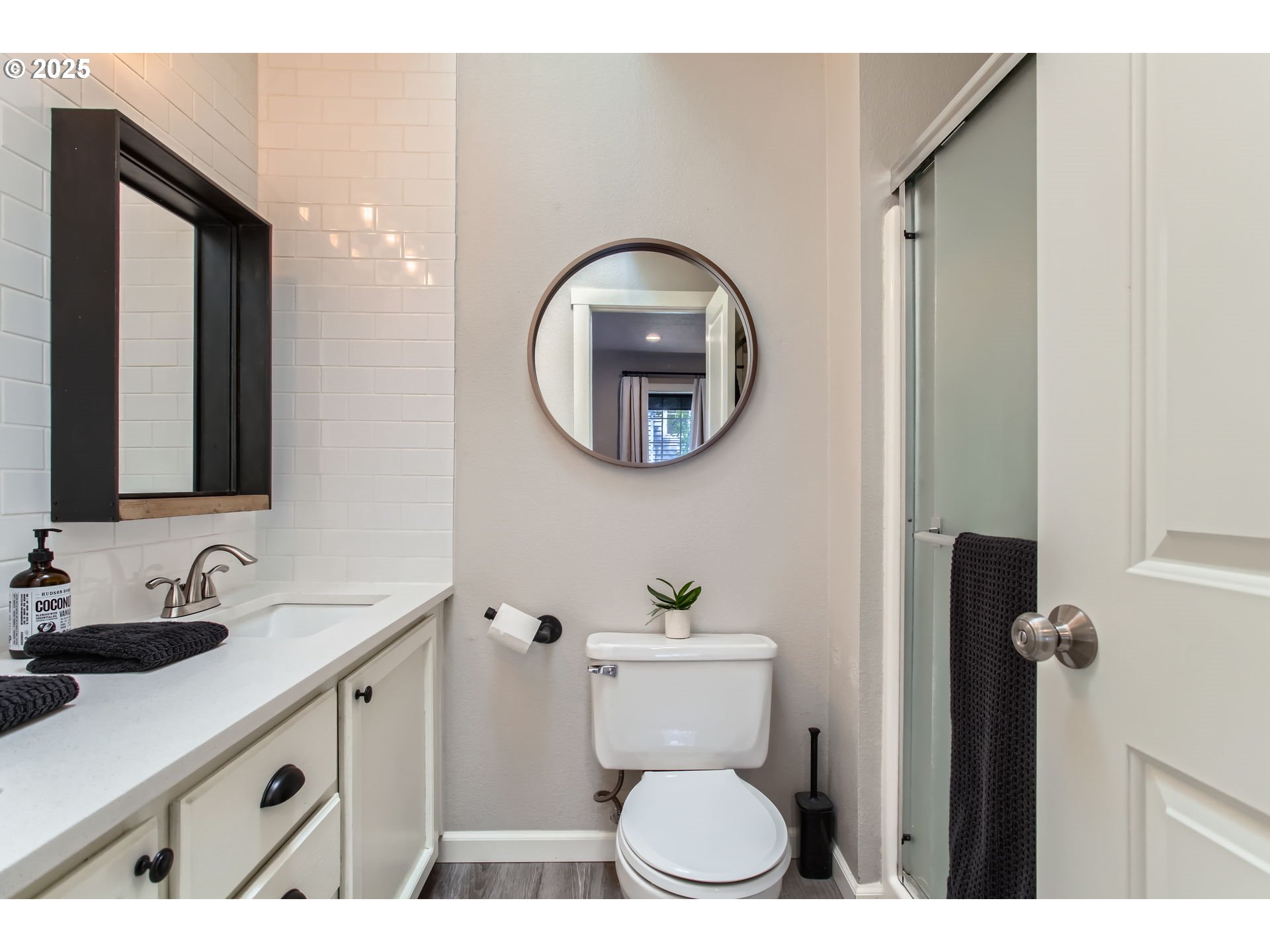 110 Kingsgate Road Lake Oswego, OR 97035 - Photo 20 of 38 Gallery Image 20
