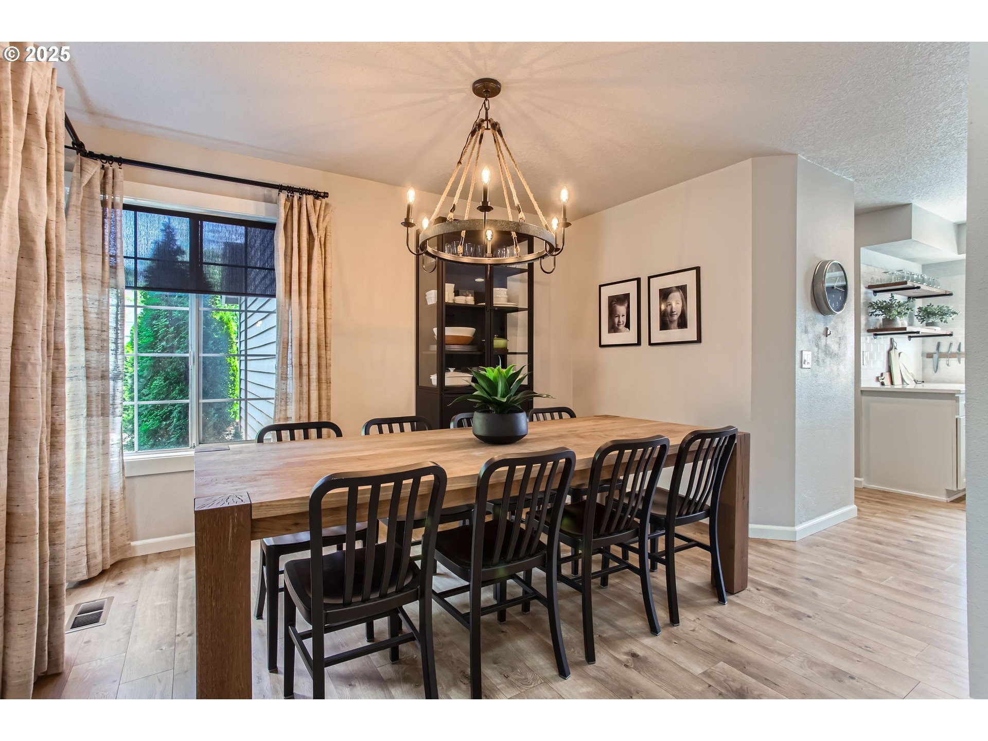 110 Kingsgate Road Lake Oswego, OR 97035 - Photo 6 of 38 Gallery Image 6