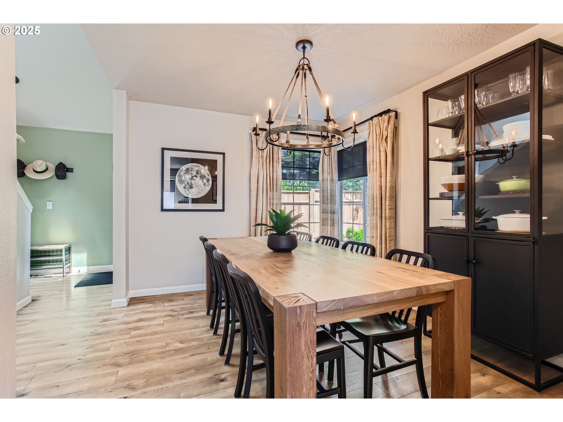 110 Kingsgate Road Lake Oswego, OR 97035 - Photo 7 of 38 Gallery Image 7