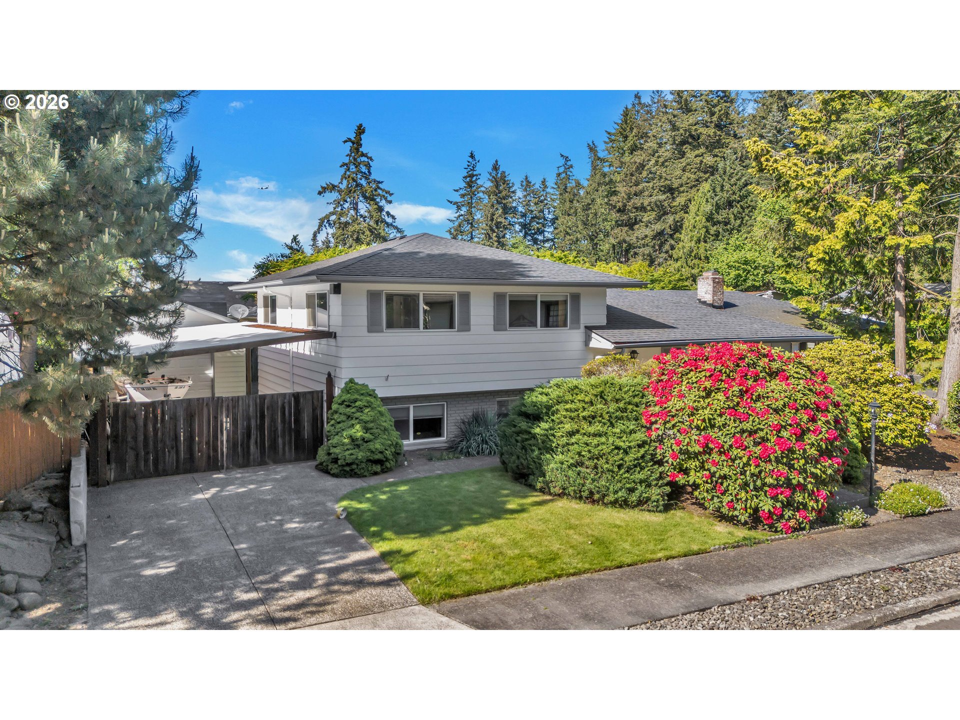 17325 Northeast Irving Street Portland, OR 97230 - Photo 3 of 44