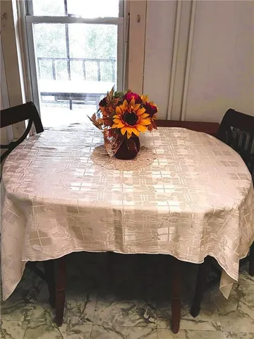 a close view of sink