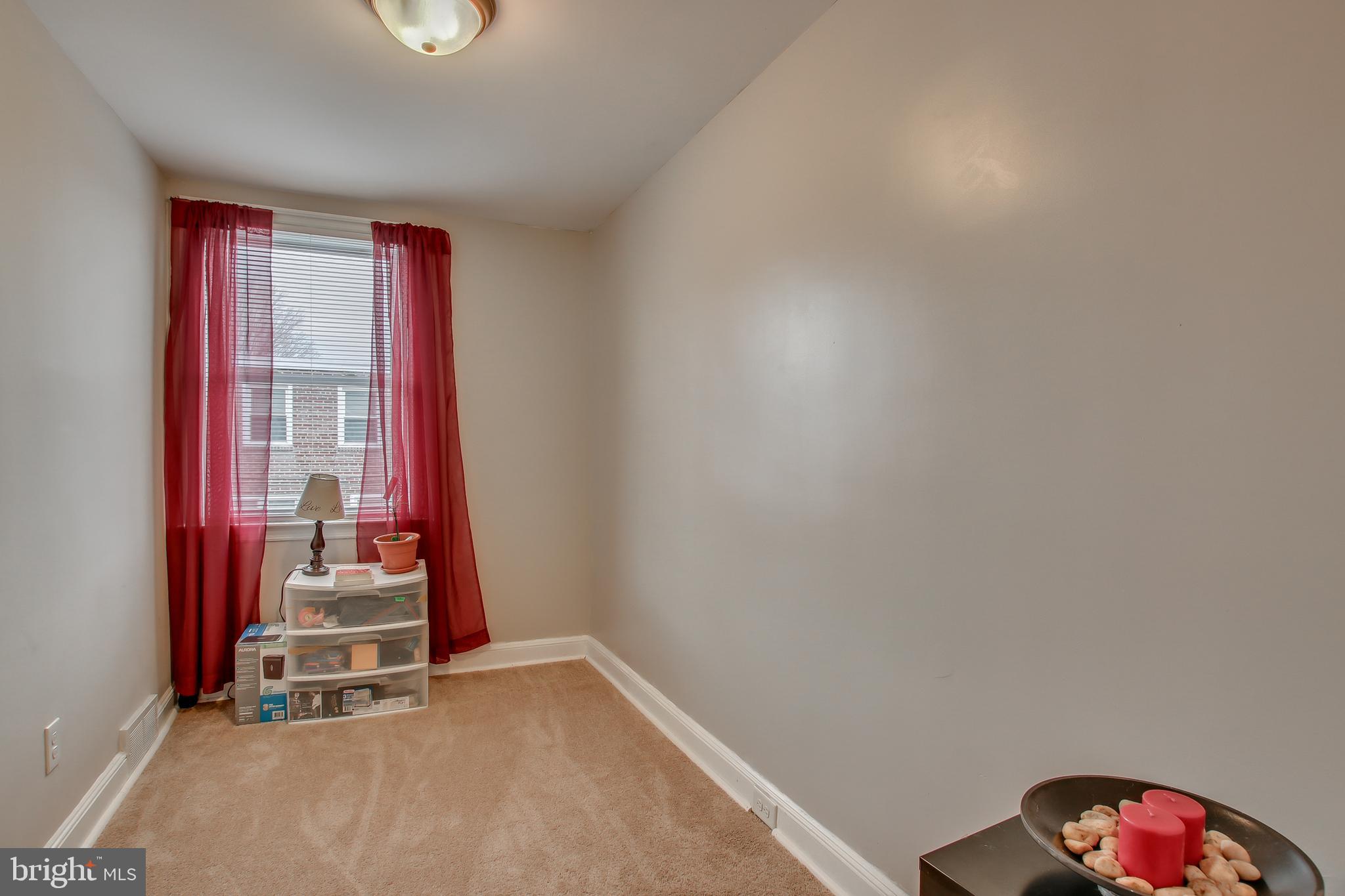 1369 Farrington Road Philadelphia, PA 19151 - Photo 13 of 22 Gallery Image 13