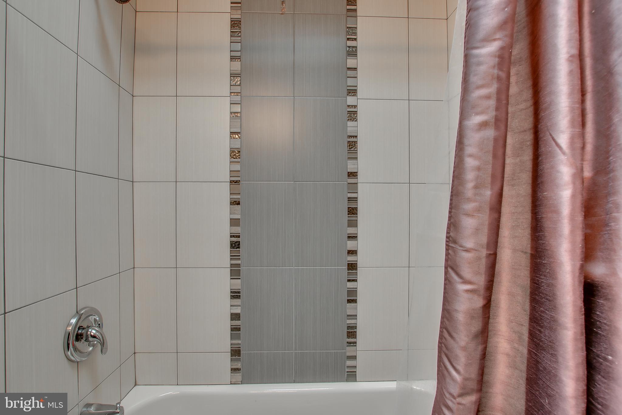 1369 Farrington Road Philadelphia, PA 19151 - Photo 15 of 22 Gallery Image 15