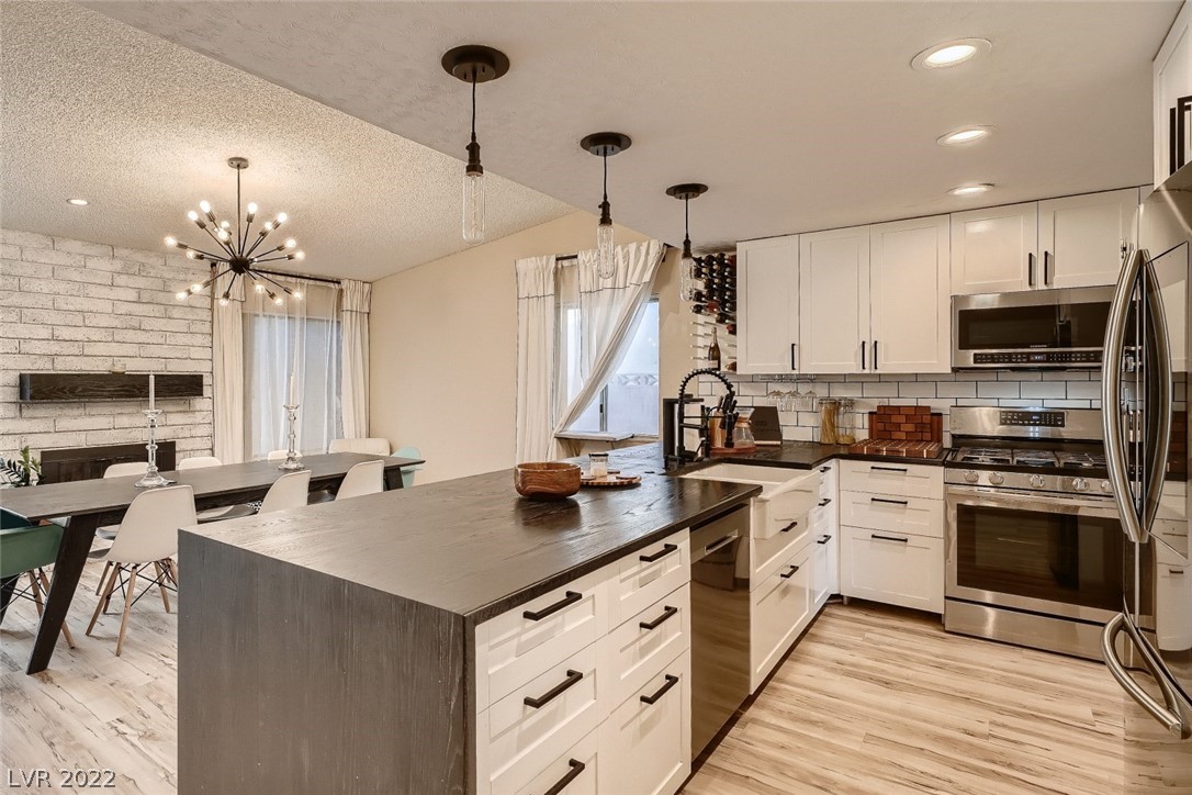 3170 Mountain Spring Road Las Vegas, NV 89146 - Photo 15 of 27