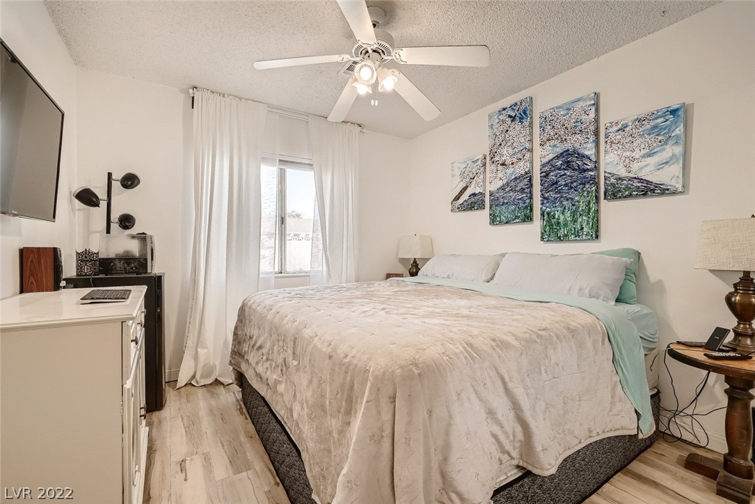 3170 Mountain Spring Road Las Vegas, NV 89146 - Photo 23 of 27