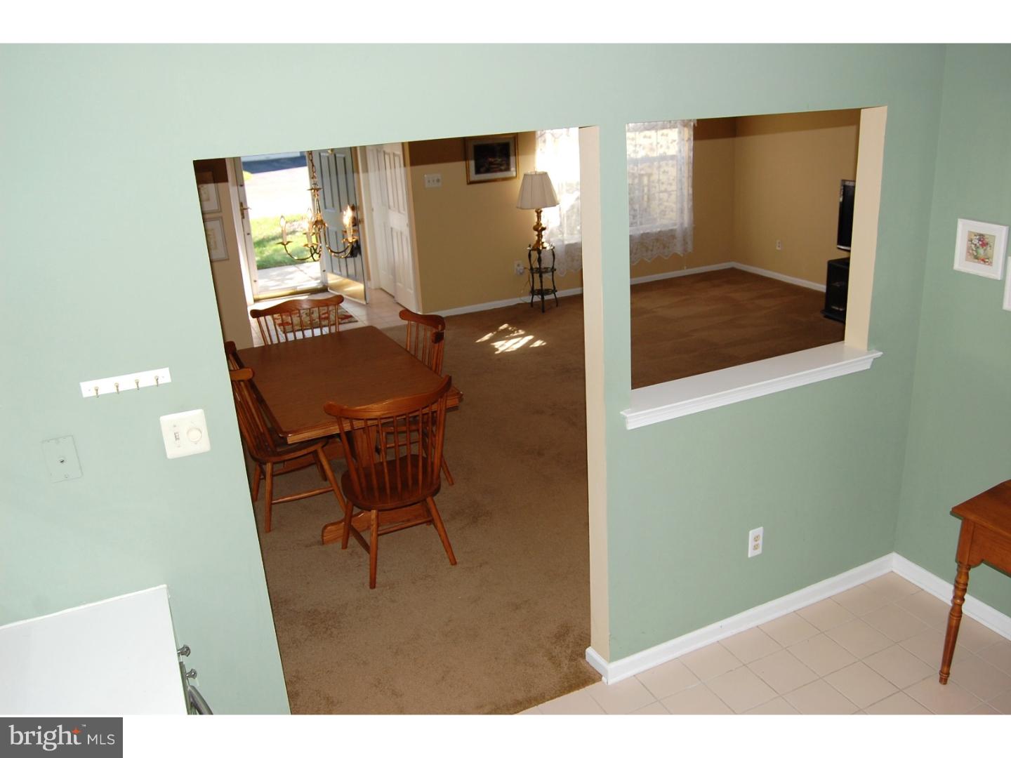 3208 Sterling Road, Unit 114 Yardley, PA 19067 - Photo 9 of 25 Dining Room