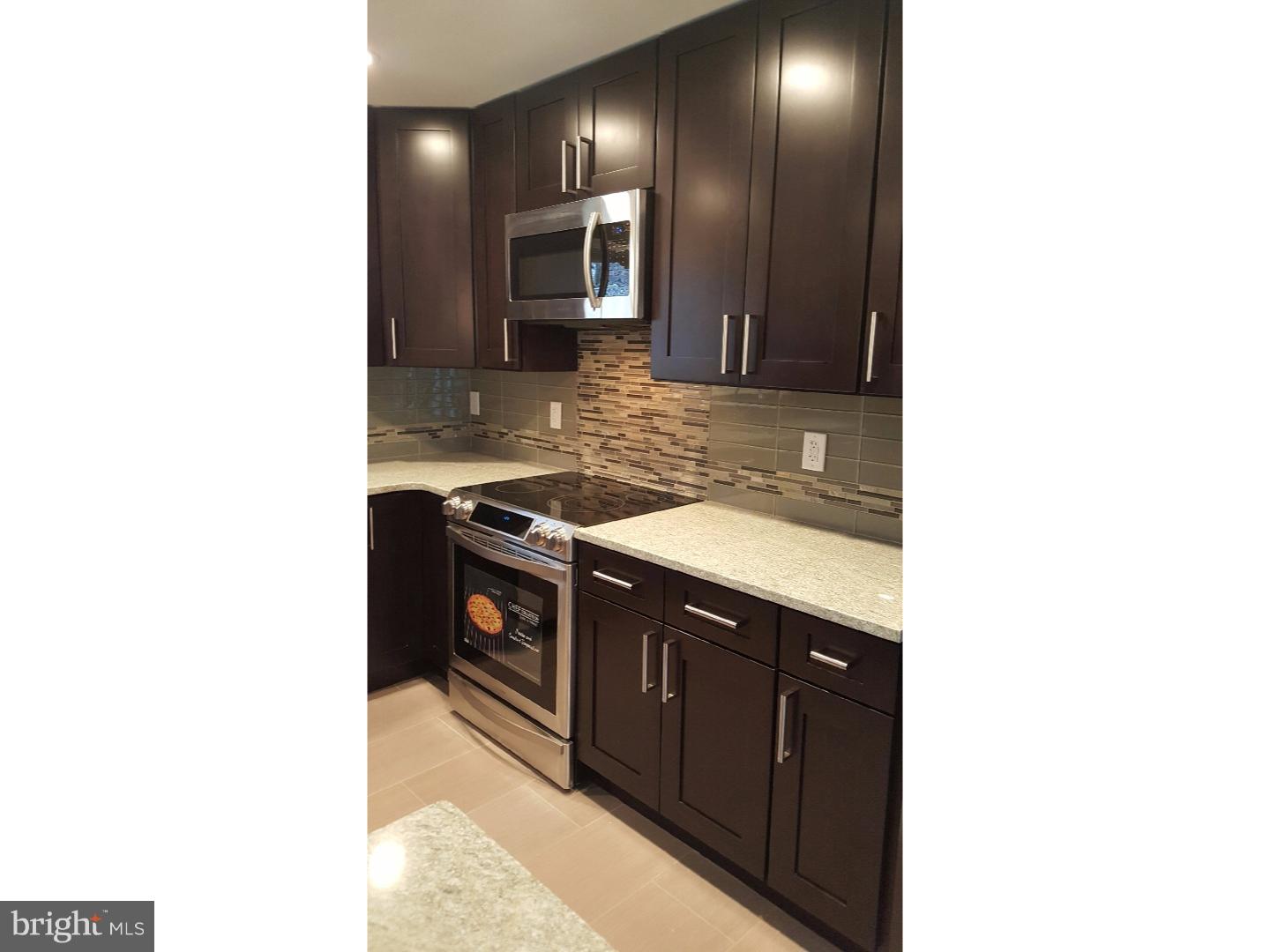 47 Red Ridge Road Levittown, PA 19056 - Photo 4 of 24 Kitchen