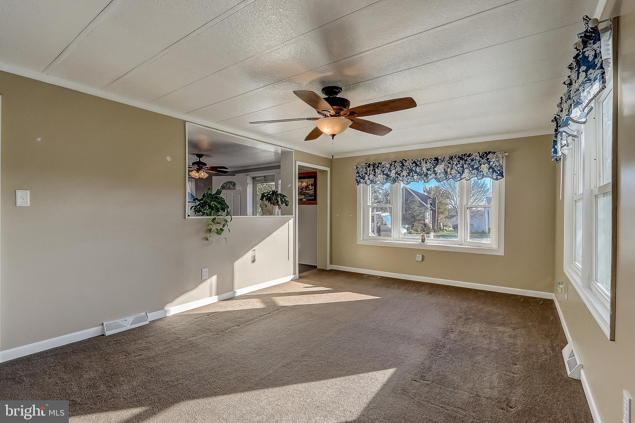 7714 Bay Front Road Sparrows Point, MD 21219 - Photo 10 of 69