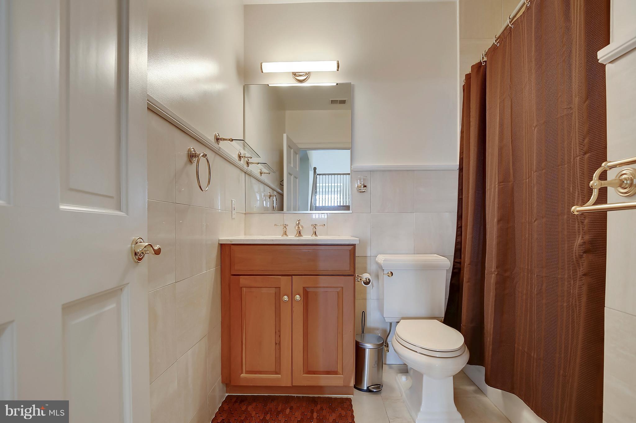 2125 S Street Northwest, Unit PH1 Washington, DC 20008 - Photo 12 of 26 Bath