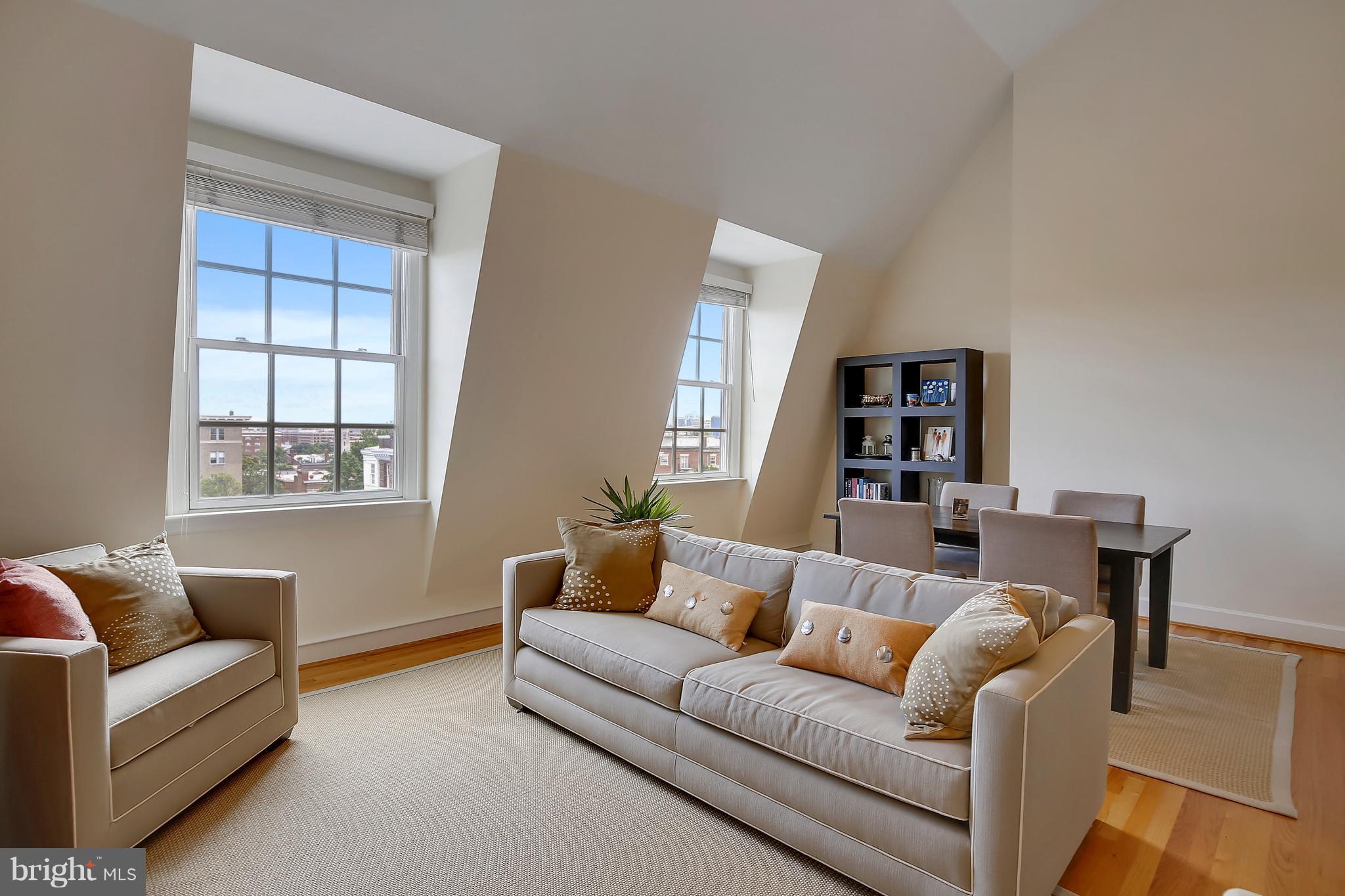2125 S Street Northwest, Unit PH1 Washington, DC 20008 - Photo 6 of 26 Spacious, Bright and Sunny