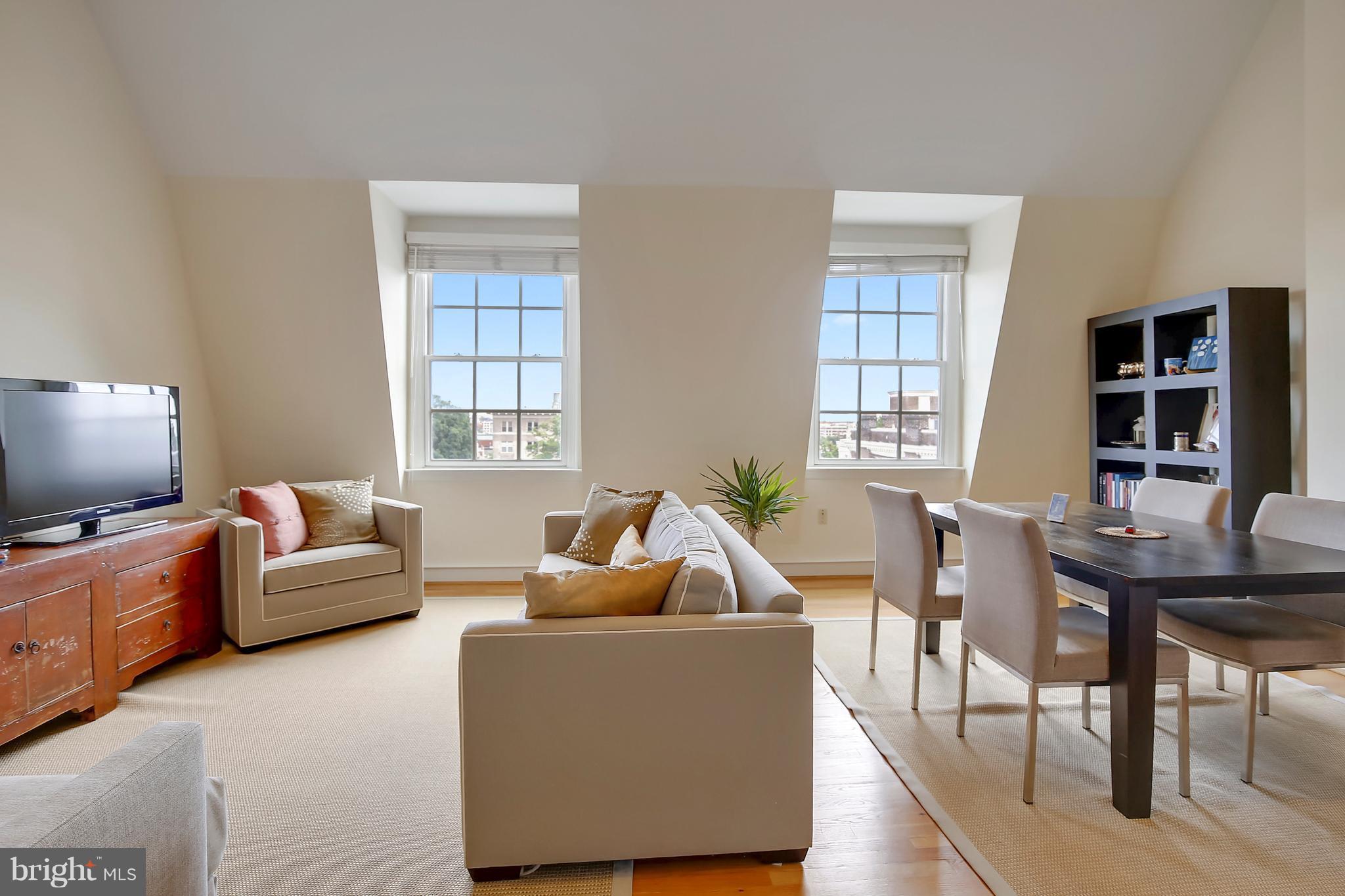 2125 S Street Northwest, Unit PH1 Washington, DC 20008 - Photo 7 of 26 Expansive View of the City