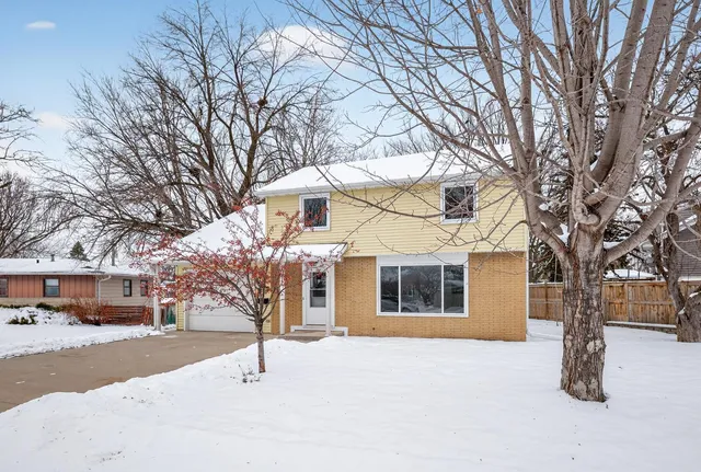 $334,900 | 1605 22nd Street Northwest, Rochester, MN 55901