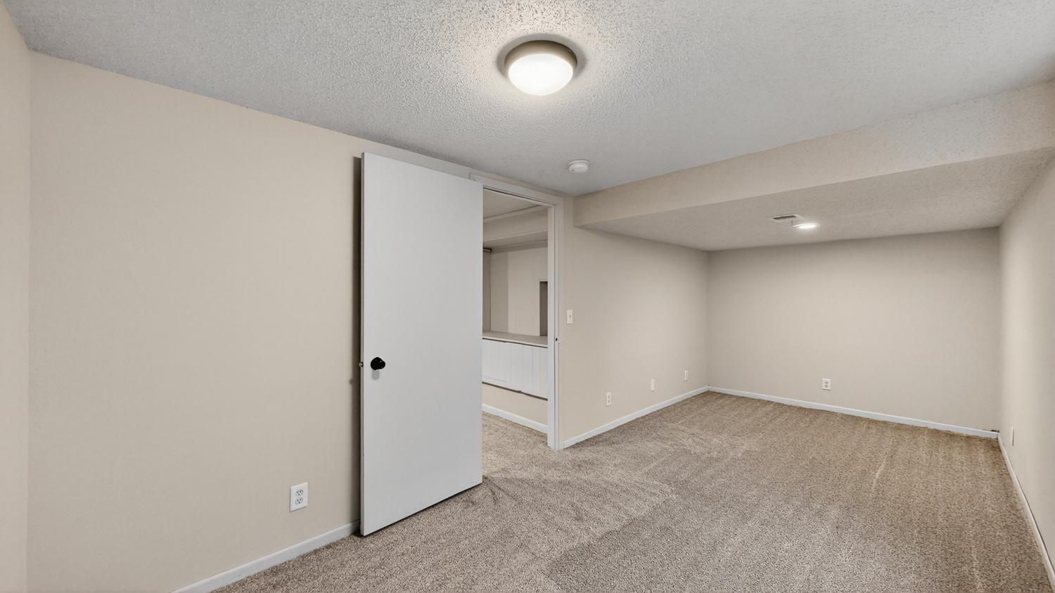 1605 22nd Street Northwest Rochester, MN 55901 - Photo 26 of 44