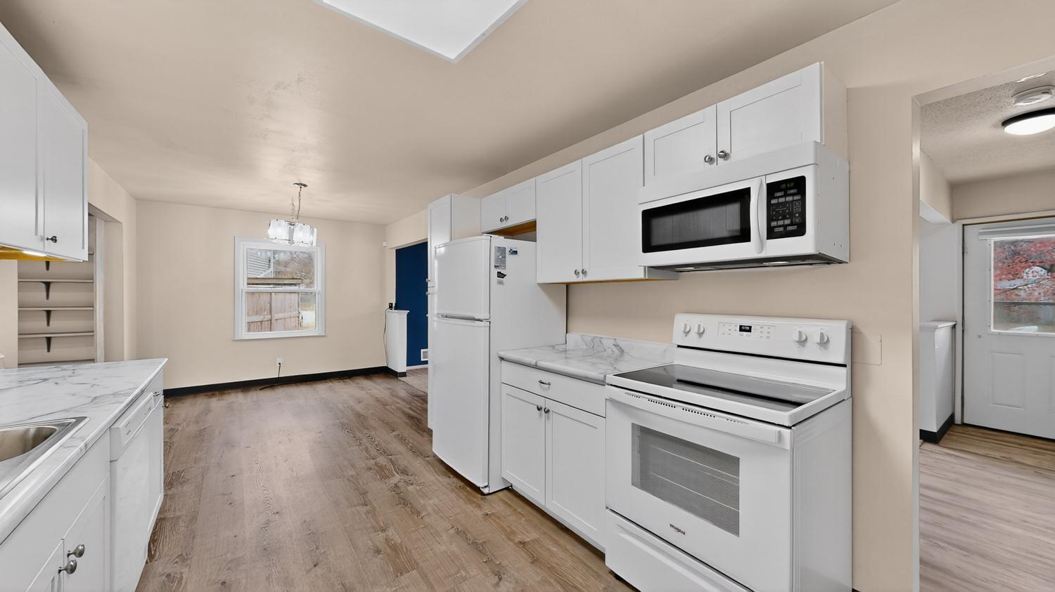 1605 22nd Street Northwest Rochester, MN 55901 - Photo 7 of 44