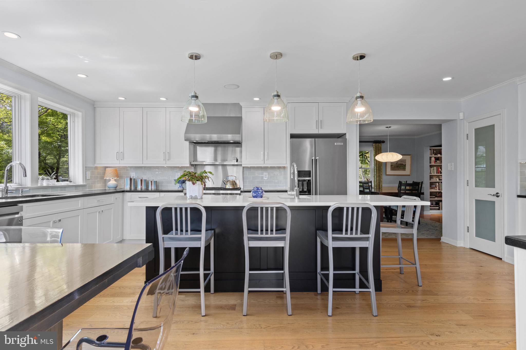 230 East Beechtree Lane Wayne, PA 19087 - Photo 16 of 55 Sun light chef's kitchen