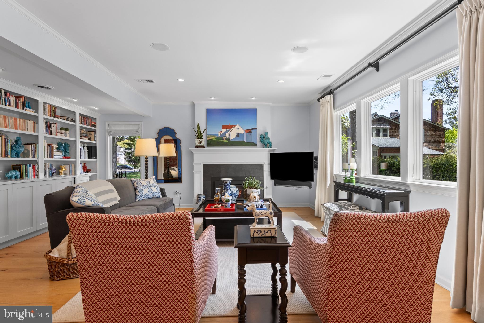 230 East Beechtree Lane Wayne, PA 19087 - Photo 25 of 55 built ins and surround sound
